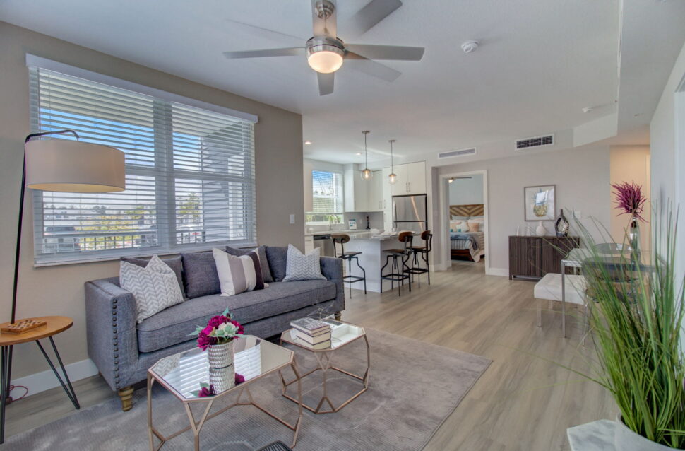 Spacious Apts in Naples - Everly
