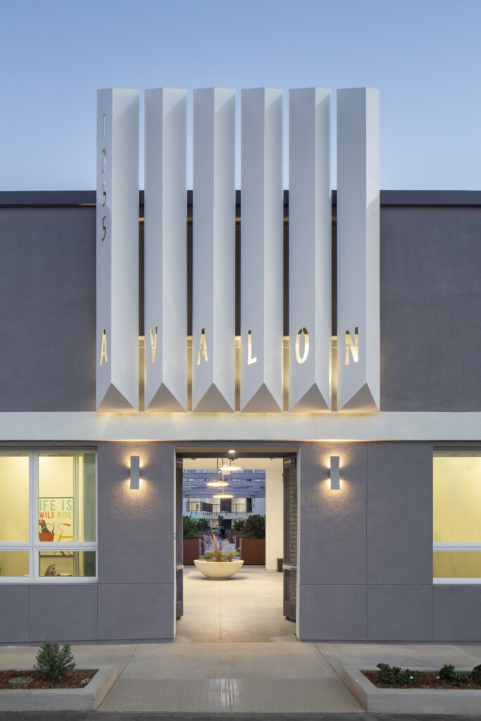 Las Palmas front entrance